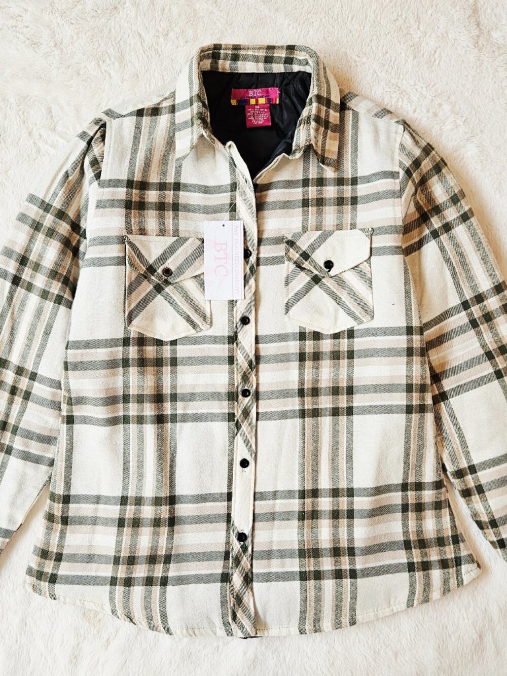 NWT BTC Women's Shacket Shirt Jacket Plaid Quilted Lining Shirt-jacket Size M